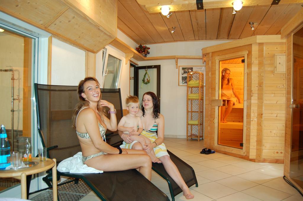 Ferienhotel Faisst Bad Peterstal-Griesbach Ruang foto